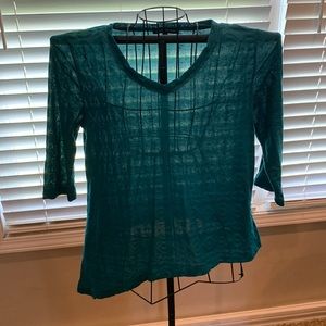 Cute teal 3/4 sleeve shirt